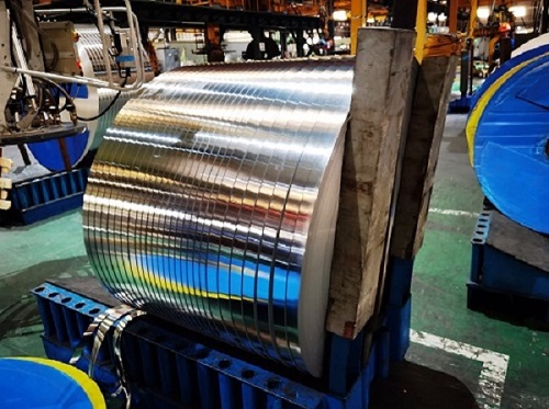Fitur saka aluminium foil