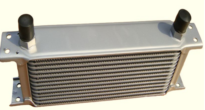 Produsen Utama Oil Cooler