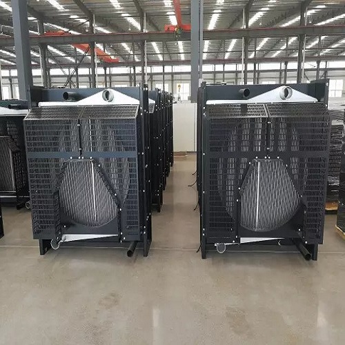 Radiator aluminium kanggo generator